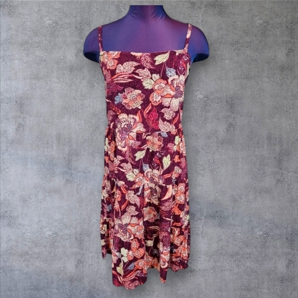 Old Navy Merlot Purple Floral Tiered Sun Dress‎ Size 1X Women's Plus F74 - Picture 1 of 9